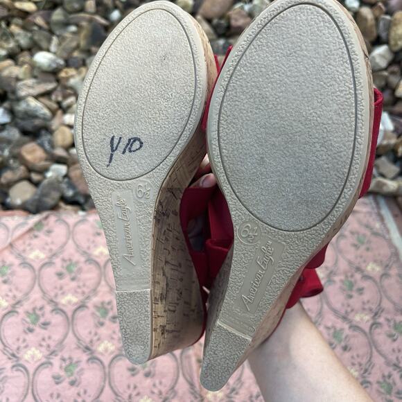 American Eagle Heels Womens Sz 6.5 Cork Wedge Platform Sandals Red Suede Elastic - Picture 7 of 8